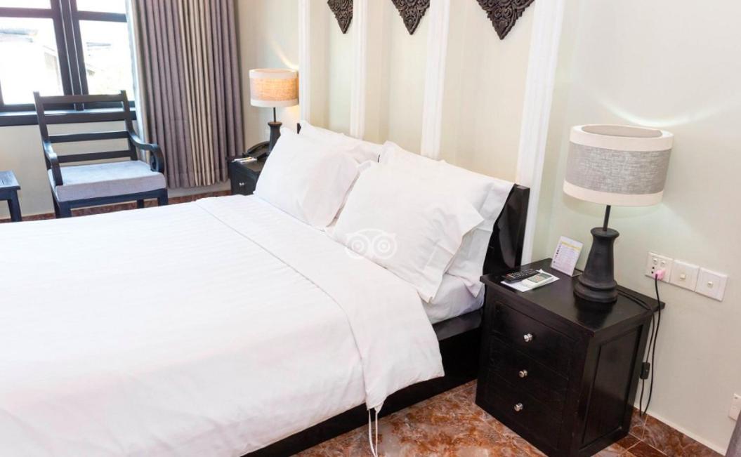 The Twin Bayon Boutique Hotel Siem Reap Exterior photo