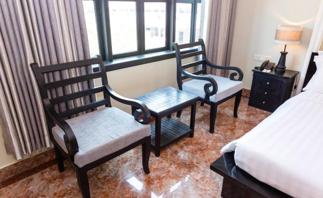 The Twin Bayon Boutique Hotel Siem Reap Exterior photo