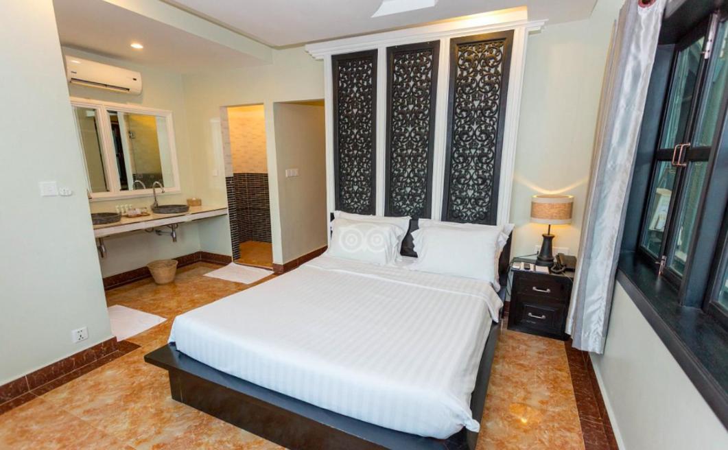 The Twin Bayon Boutique Hotel Siem Reap Exterior photo